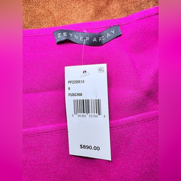 Zeynep Arcay Fuschia Halterneck Mini Knit Dress - Picture 3 of 4